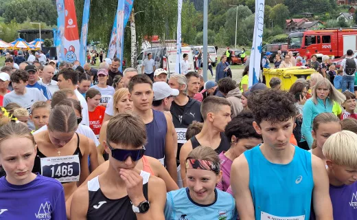 Bieg na 1 km cieszył się wielkim zainteresowaniem na Festiwalu Biegowym w Piwnicznej - 11